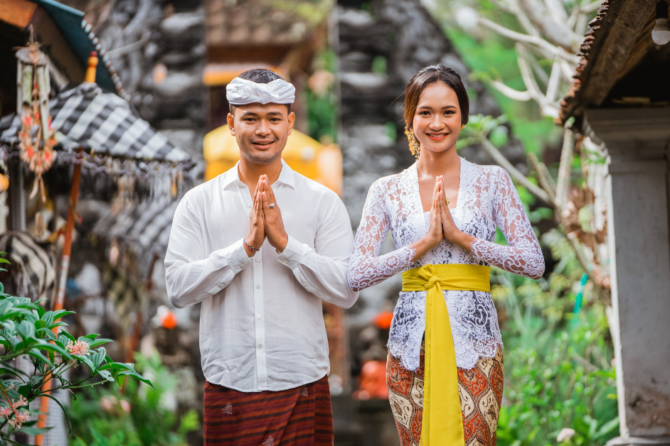Jahit Kebaya Bali