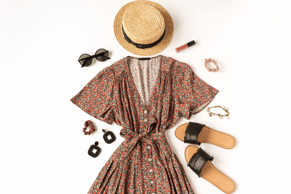 Wrap dress adalah dress yang memiliki potongan melintang di bagian depan dan dililitkan serta diikatkan di bagian pinggang